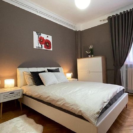 Bucharest Central Apartment 3 Екстер'єр фото